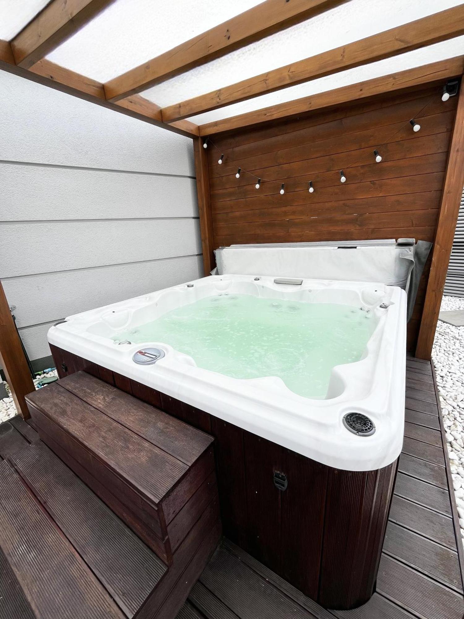 Apartmán Luksusowy Apartament Z Jacuzzi By Jacek Budek Gdyně Exteriér fotografie